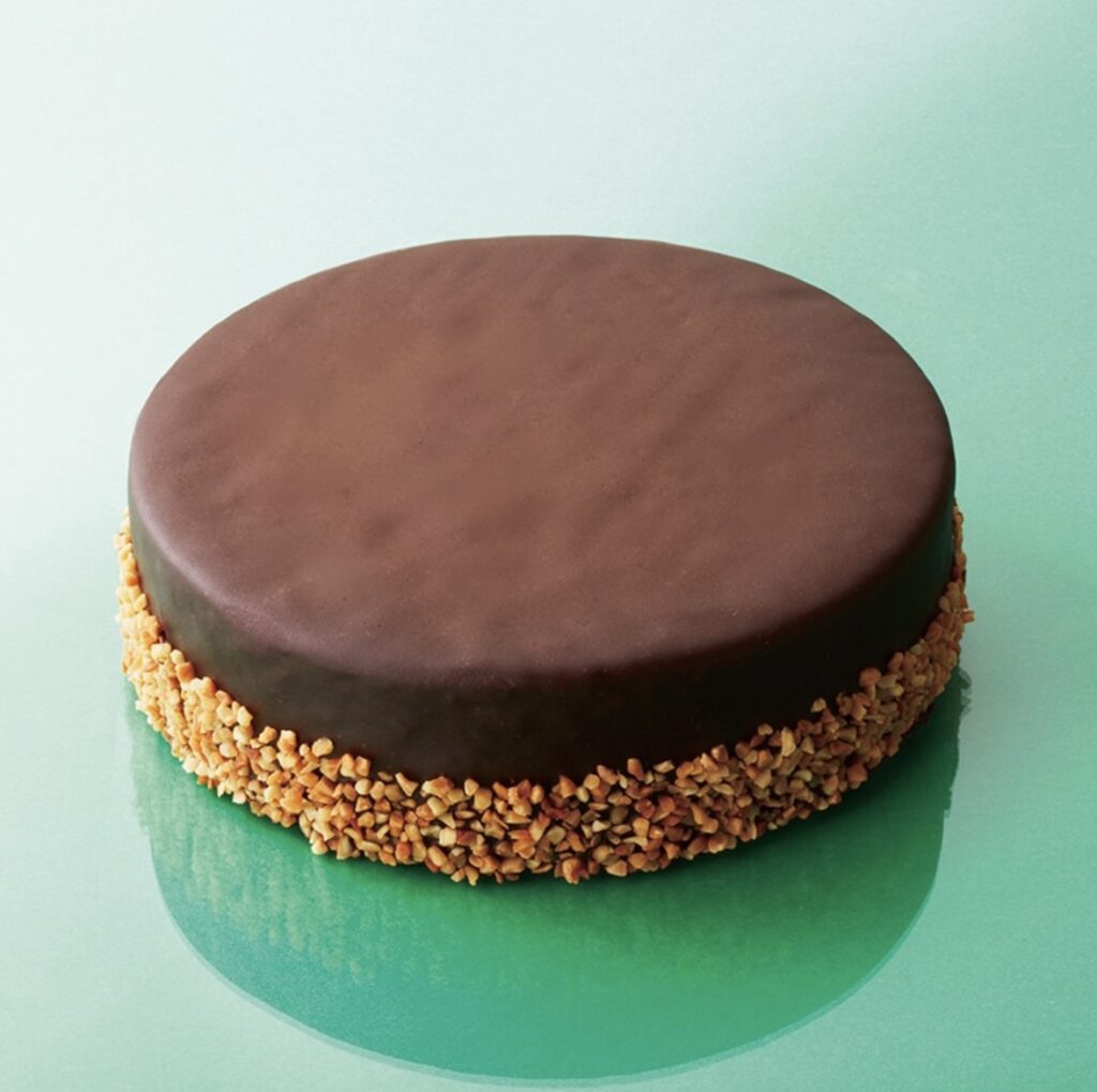 シャトレーゼホールケーキ1000円